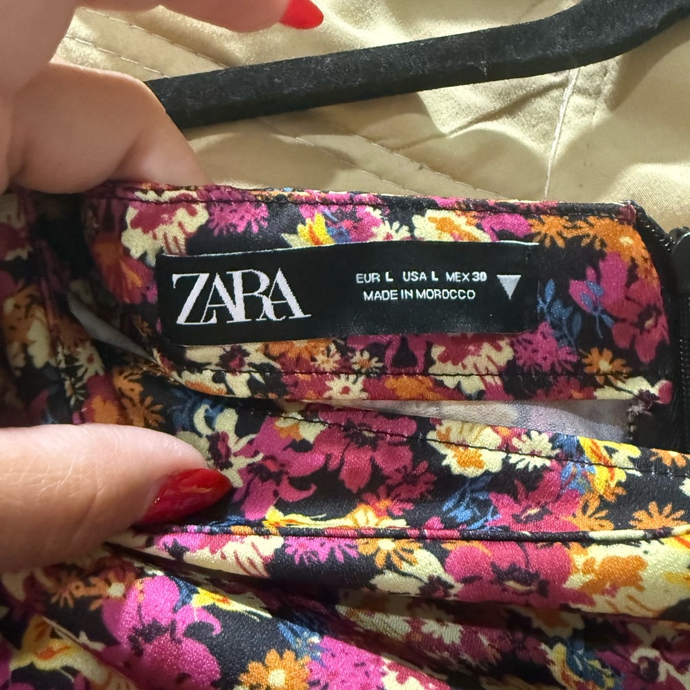 Zara Multicolor Floral Skirt